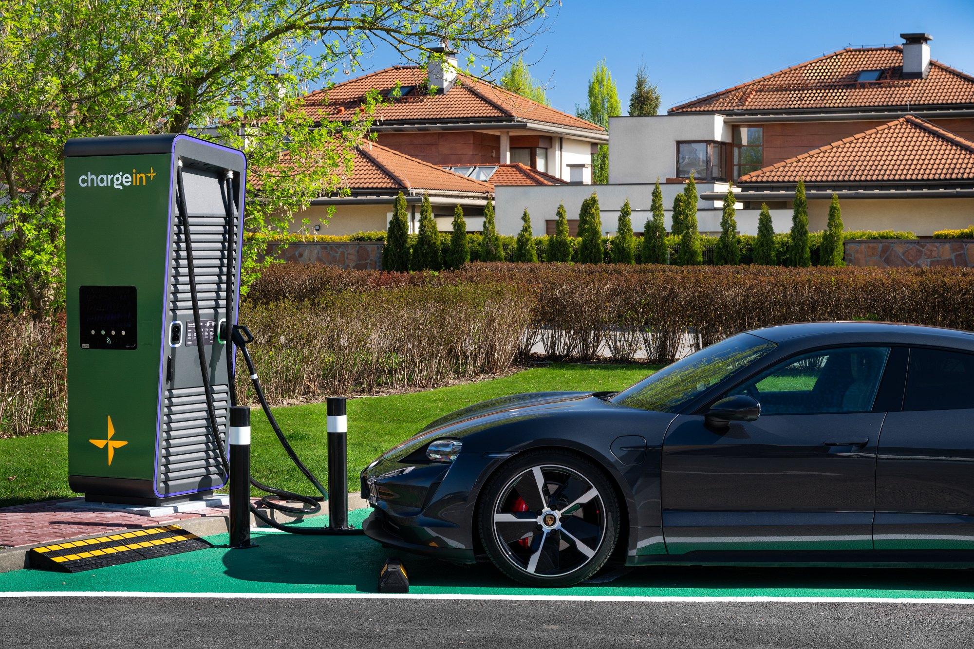 Read more about the article Mazowieckie: Stacje ładowania EV ChargeIn
