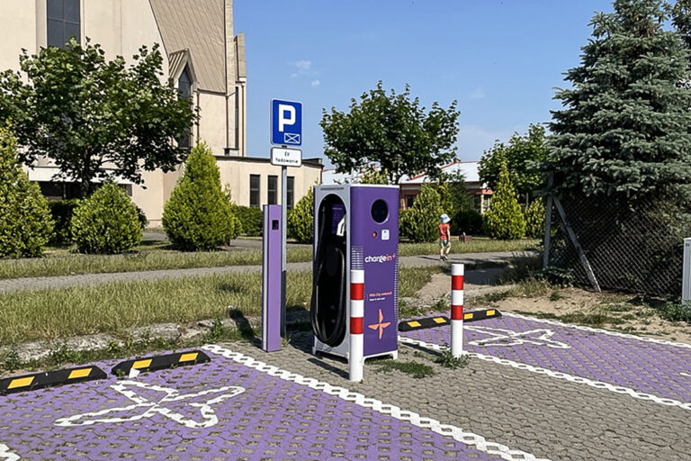 ChargeIn-Konin-01