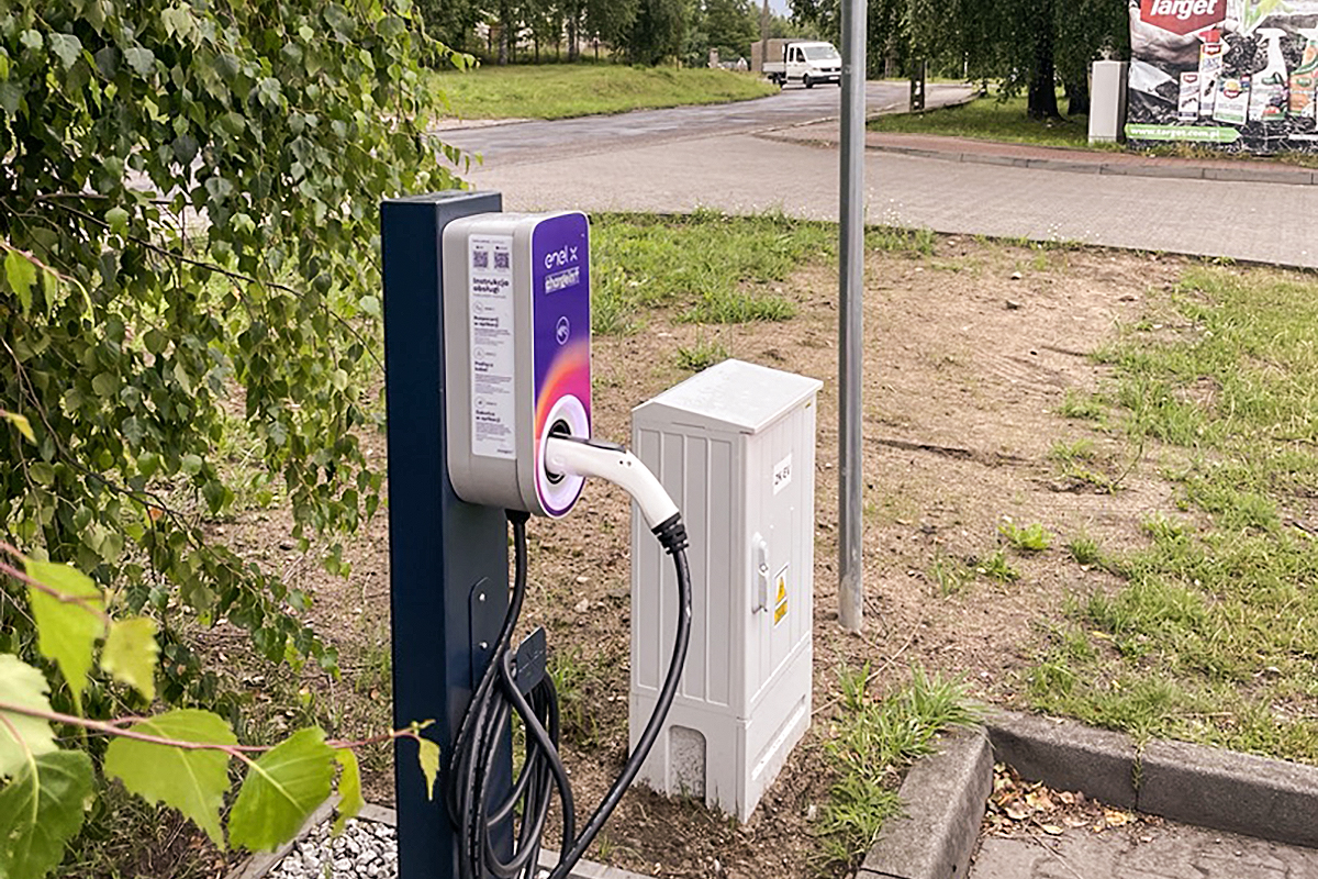 Read more about the article Choszczno dołącza do sieci ChargeIn
