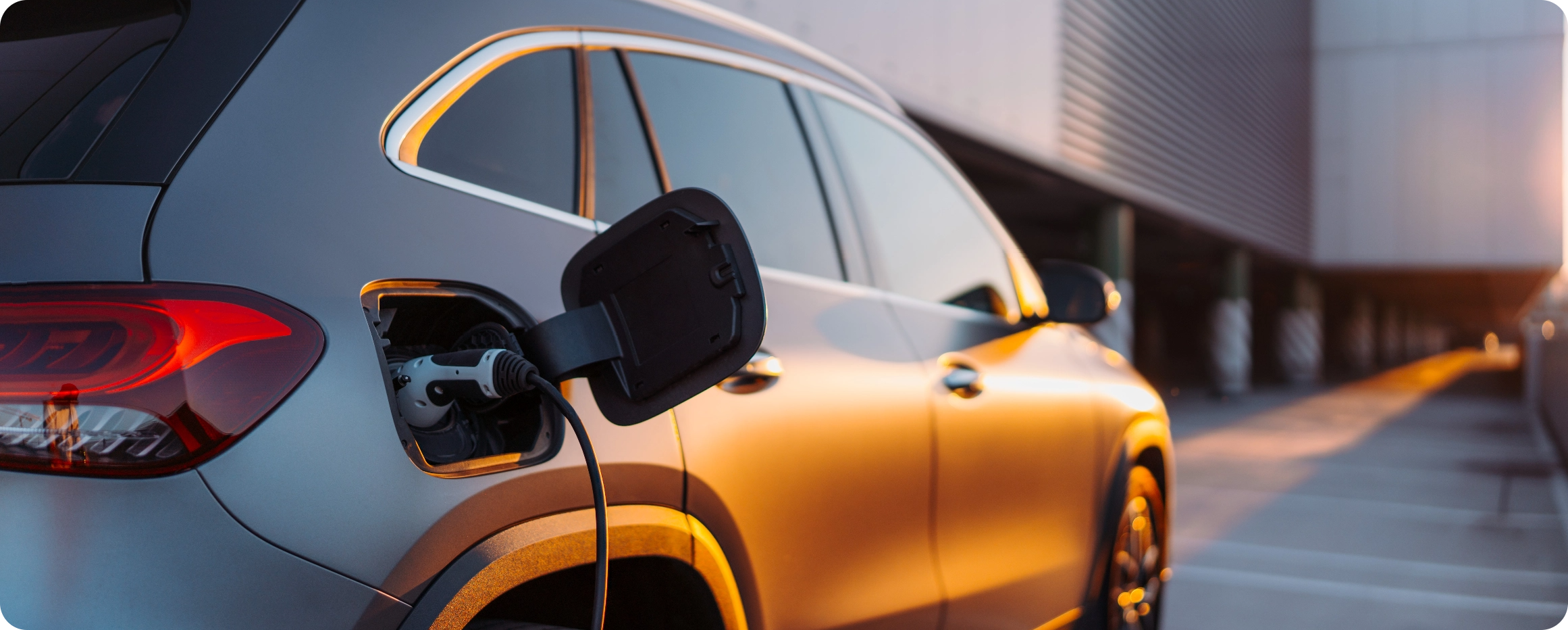 Ładowanie samochodu stacje ładowania